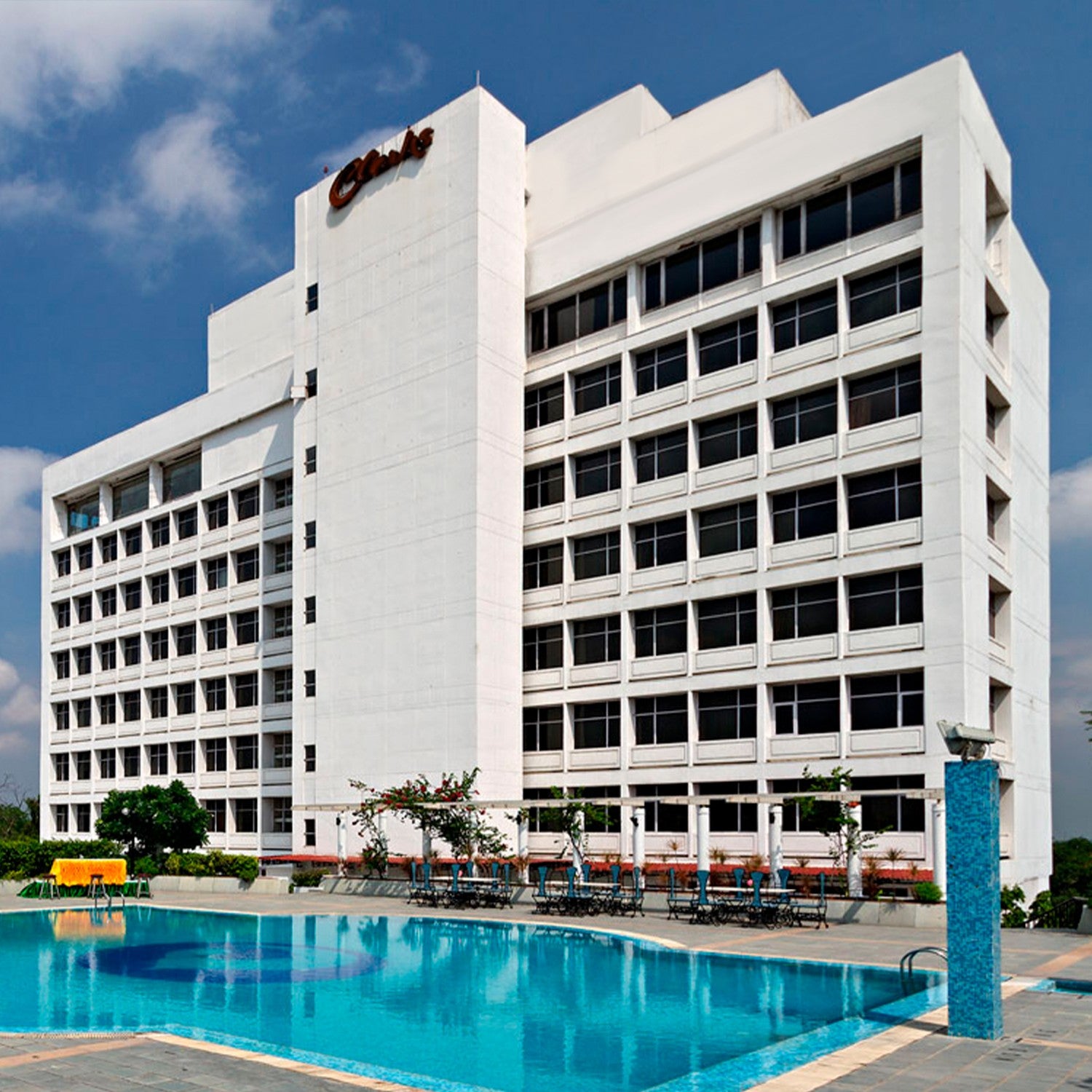 BOMBA MULTIETAPAS VERTICAL 80GPM 7.5HP - SSXV80ME0750