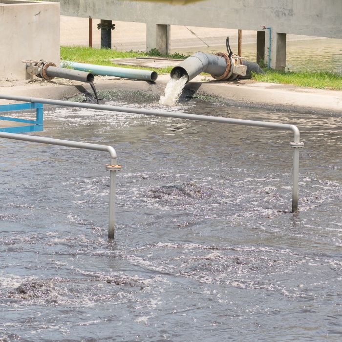 BOMBA DE AGUA RESIDUAL 30HP 440V